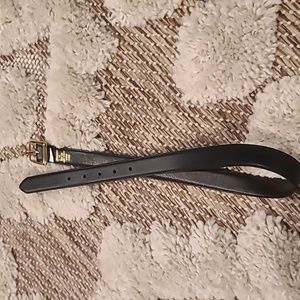 ❤️10/$30 Like new men's cgg size m belt